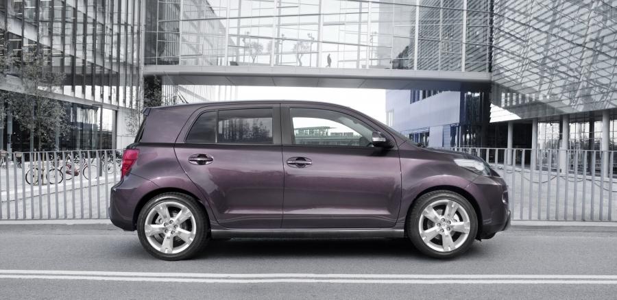  Toyota Urban Cruiser 2009 года  (фото 38 из 113)